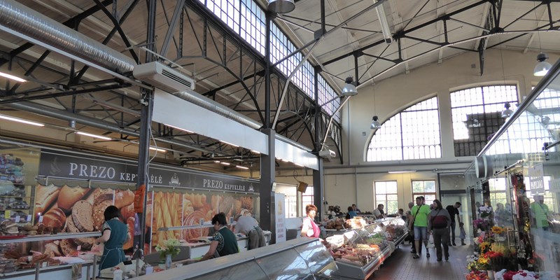 Hales Turgus, Covered Market Hall, Old Town Central Vilnius, Lithuania, Eastern Europe